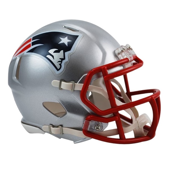 New England Patriots Mini Football Helmet NFL 💙❤️🏈 - Picture 1 of 8